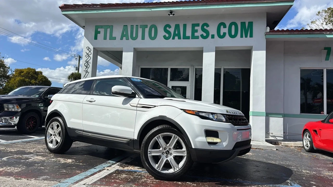 2013 Land Rover Range Rover Evoque 1st Gen - Image 2 of 21