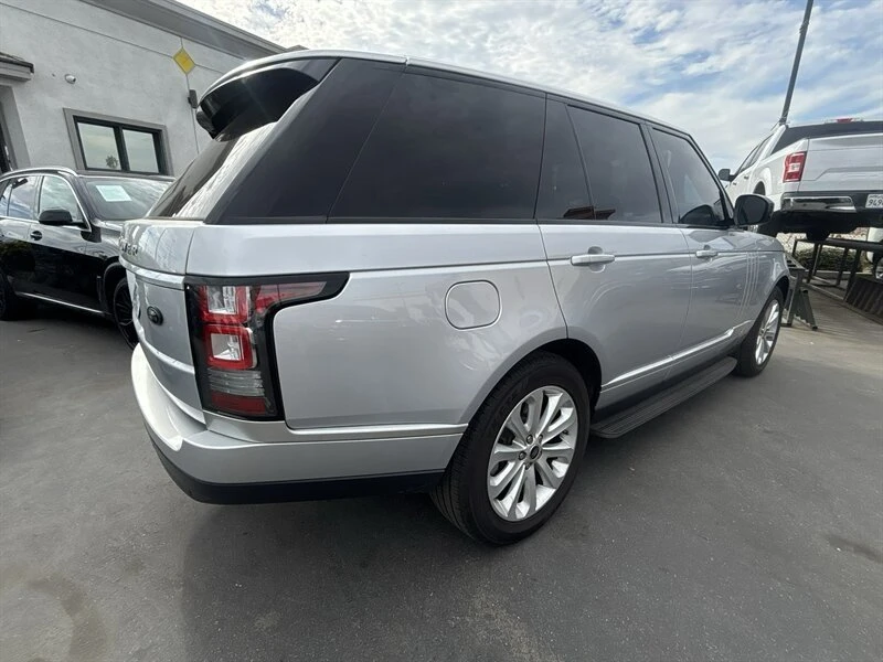 2013 Land Rover Range Rover L405 - Image 5 of 20