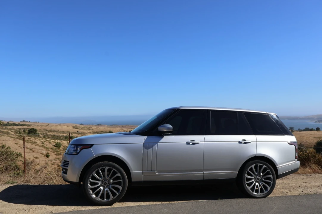 2013 Land Rover Range Rover L405 - Image 3 of 30