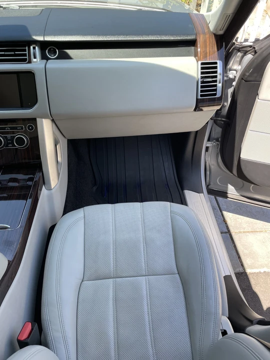 2013 Land Rover Range Rover L405 - Image 24 of 30
