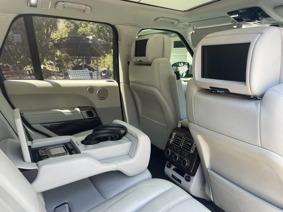 2013 Land Rover Range Rover L405 - Image 18 of 30