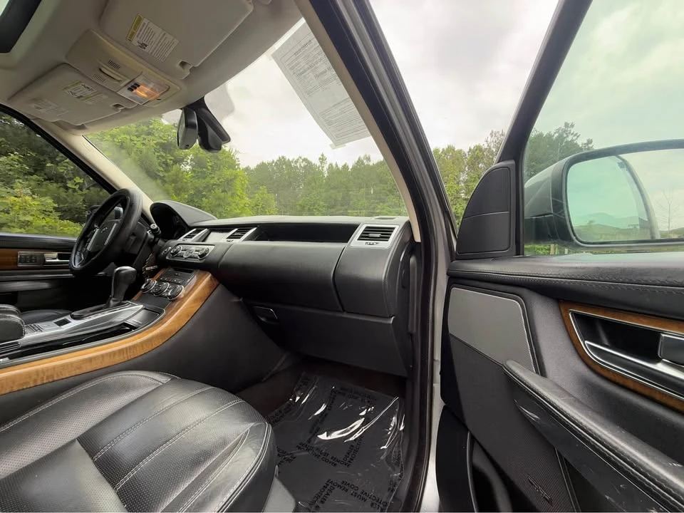 2013 Land Rover Range Rover L405 - Image 12 of 17