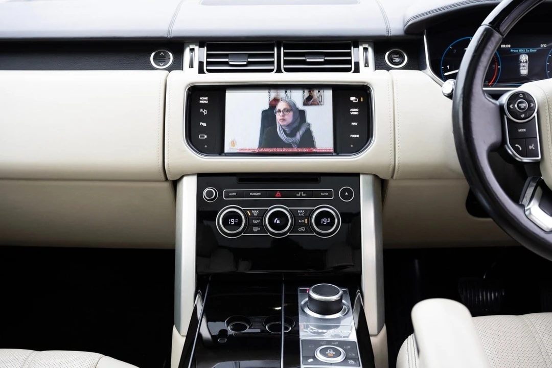 2013 Land Rover Range Rover L405 - Image 26 of 30