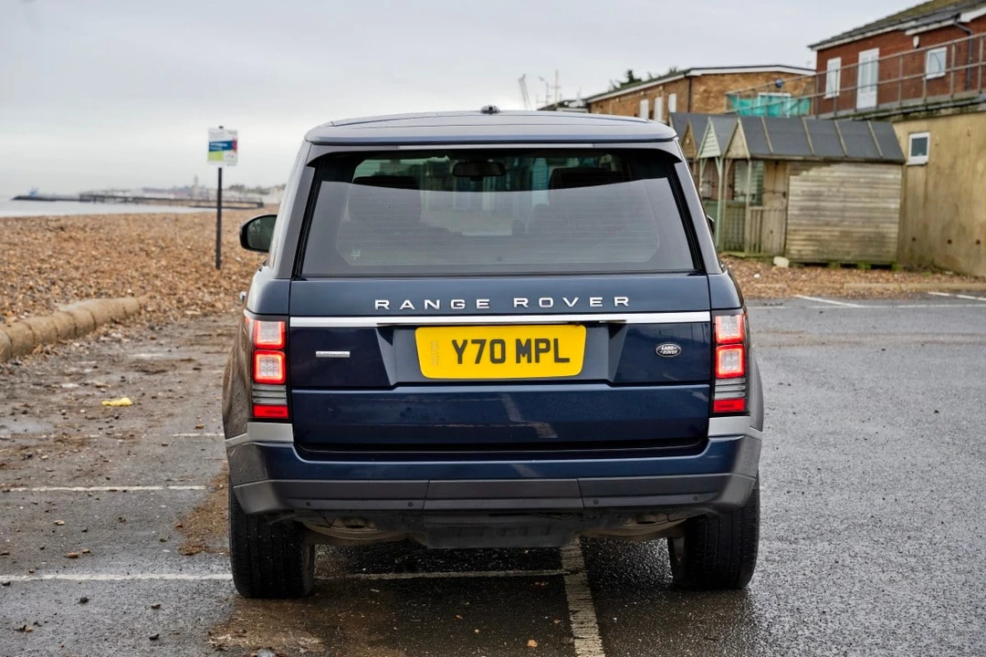2013 Land Rover Range Rover L405 - Image 10 of 30