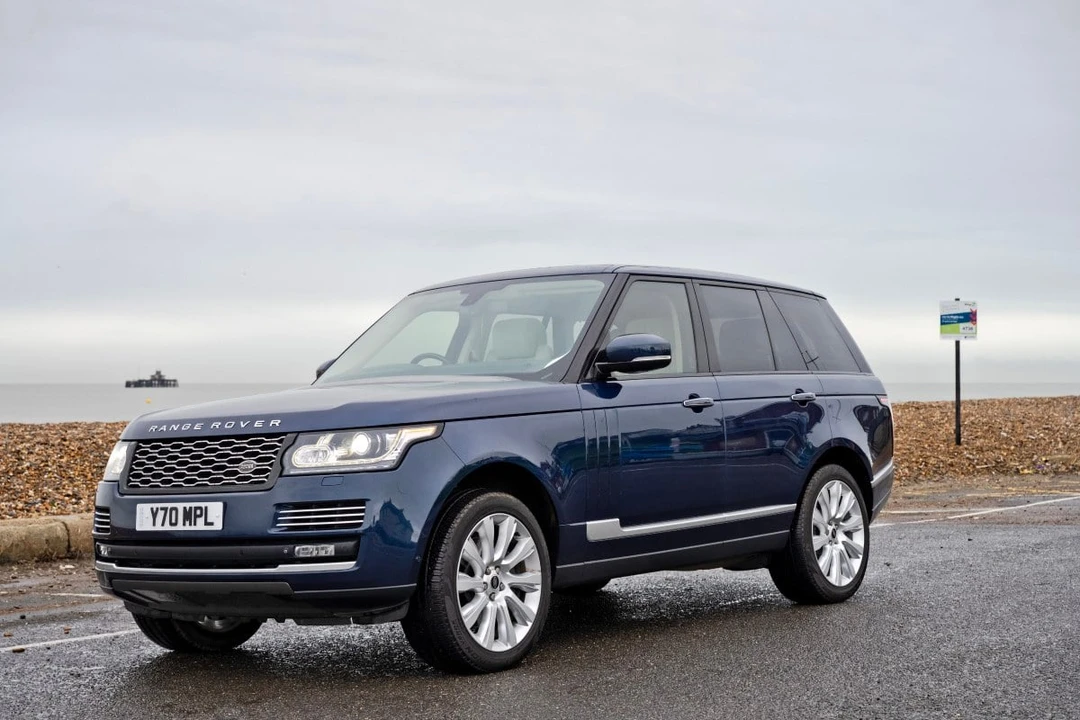 2013 Land Rover Range Rover L405 - Image 4 of 30