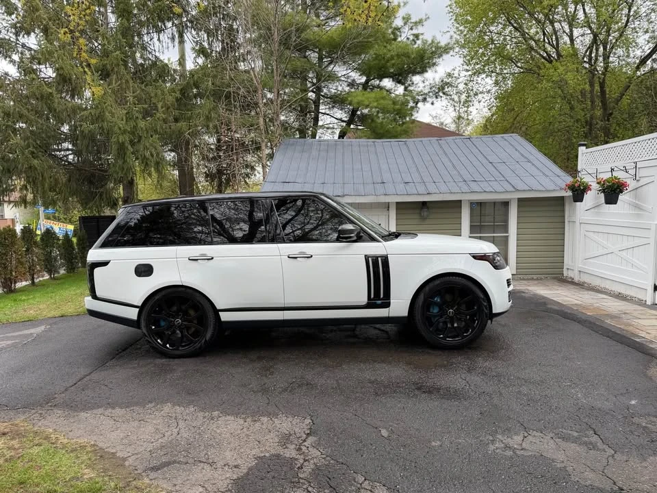 2013 Land Rover Range Rover L405 - Image 2 of 11