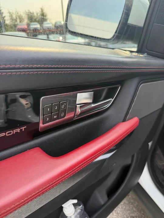 2013 Land Rover Range Rover L405 - Image 14 of 20