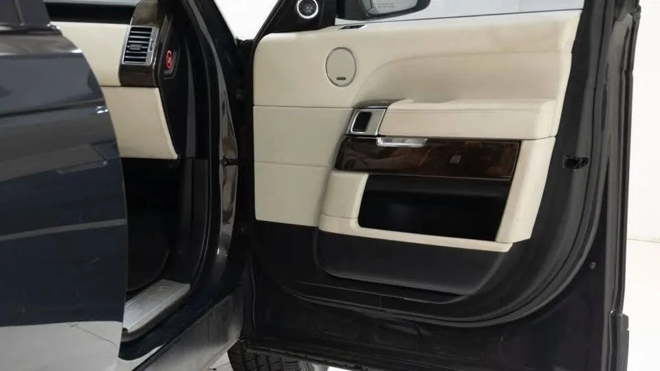 2013 Land Rover Range Rover L405 - Image 19 of 20