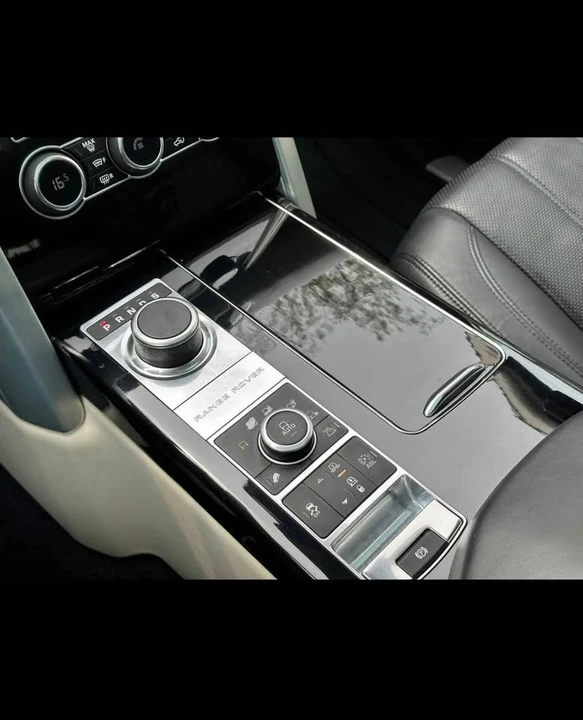 2013 Land Rover Range Rover L405 - Image 5 of 16