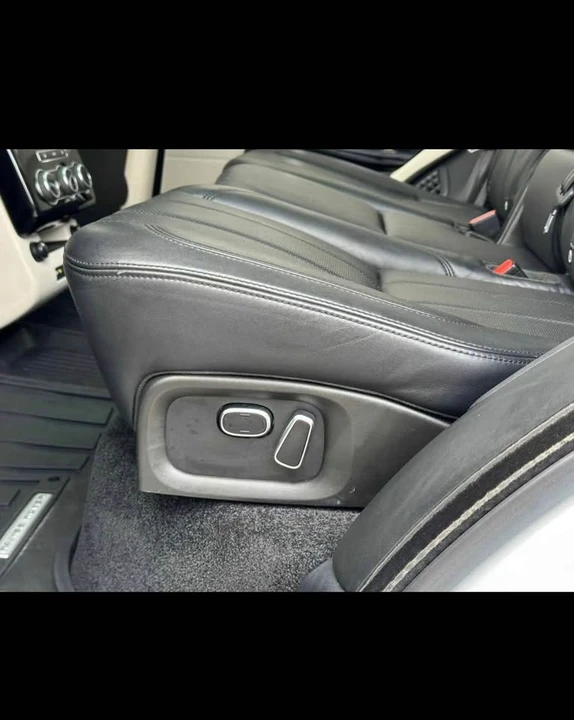 2013 Land Rover Range Rover L405 - Image 12 of 16