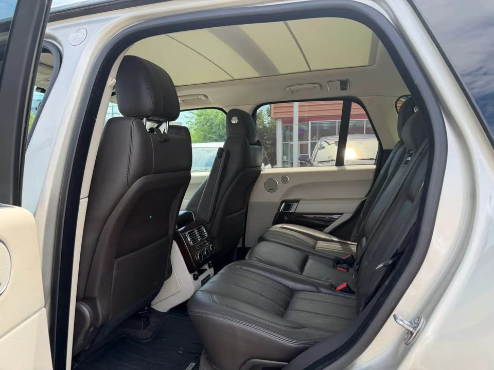 2013 Land Rover Range Rover L405 - Image 11 of 14