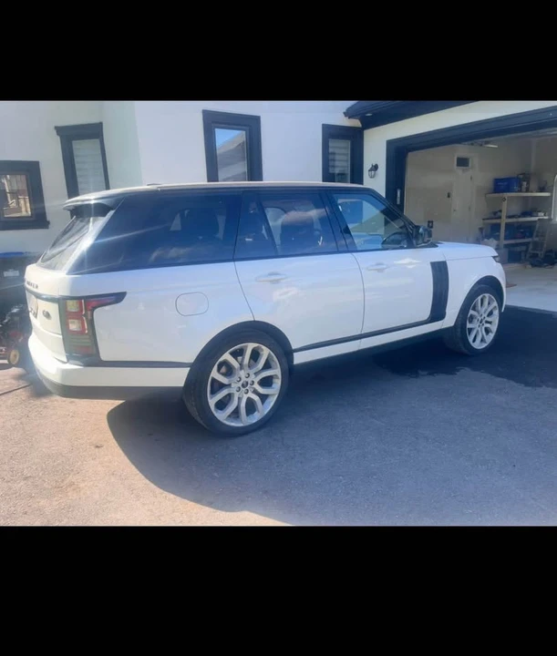 2013 Land Rover Range Rover L405 - Image 4 of 16