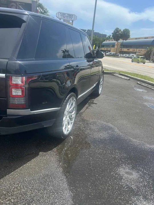 2013 Land Rover Range Rover L405 - Image 4 of 7