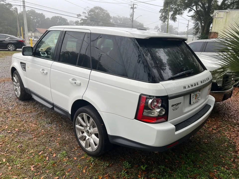 2013 Land Rover Range Rover L405 - Image 2 of 8