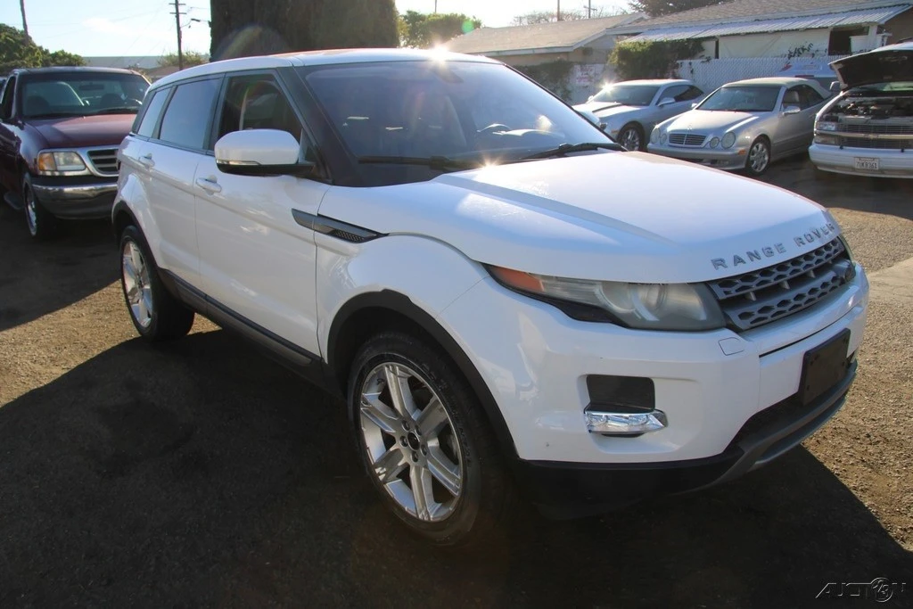 2013 Land Rover Range Rover L405 - Image 8 of 21