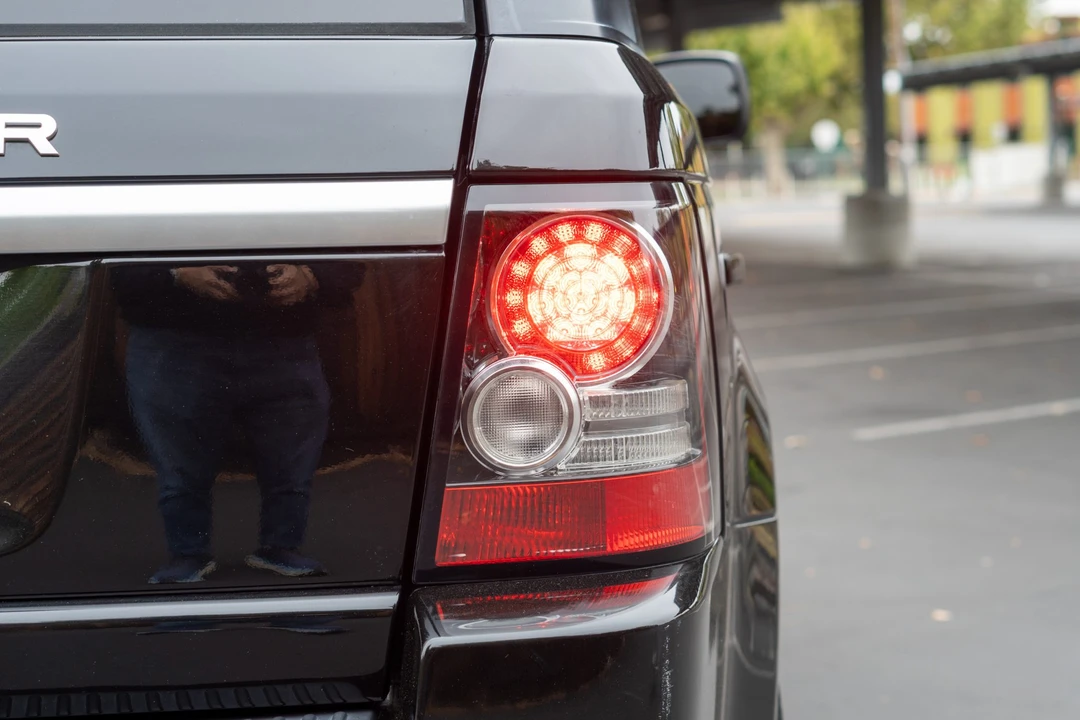 2013 Land Rover Range Rover Sport L320 - Image 16 of 31