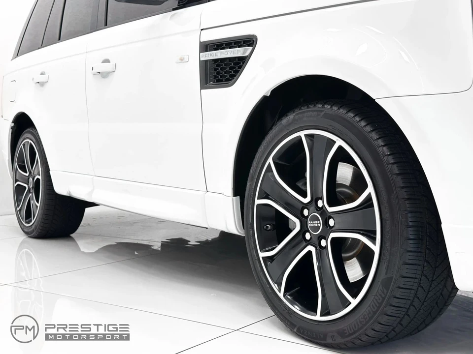 2013 Land Rover Range Rover Sport L320 - Image 13 of 31