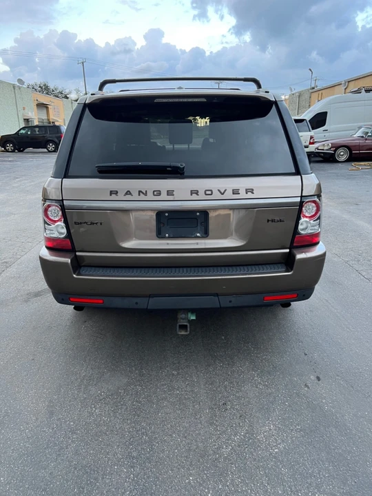 2013 Land Rover Range Rover Sport L320 - Image 9 of 26