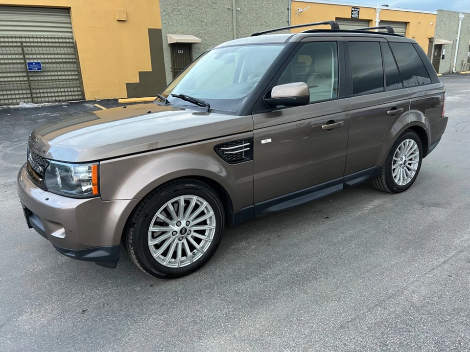 2013 Land Rover Range Rover Sport L320 - Image 3 of 26