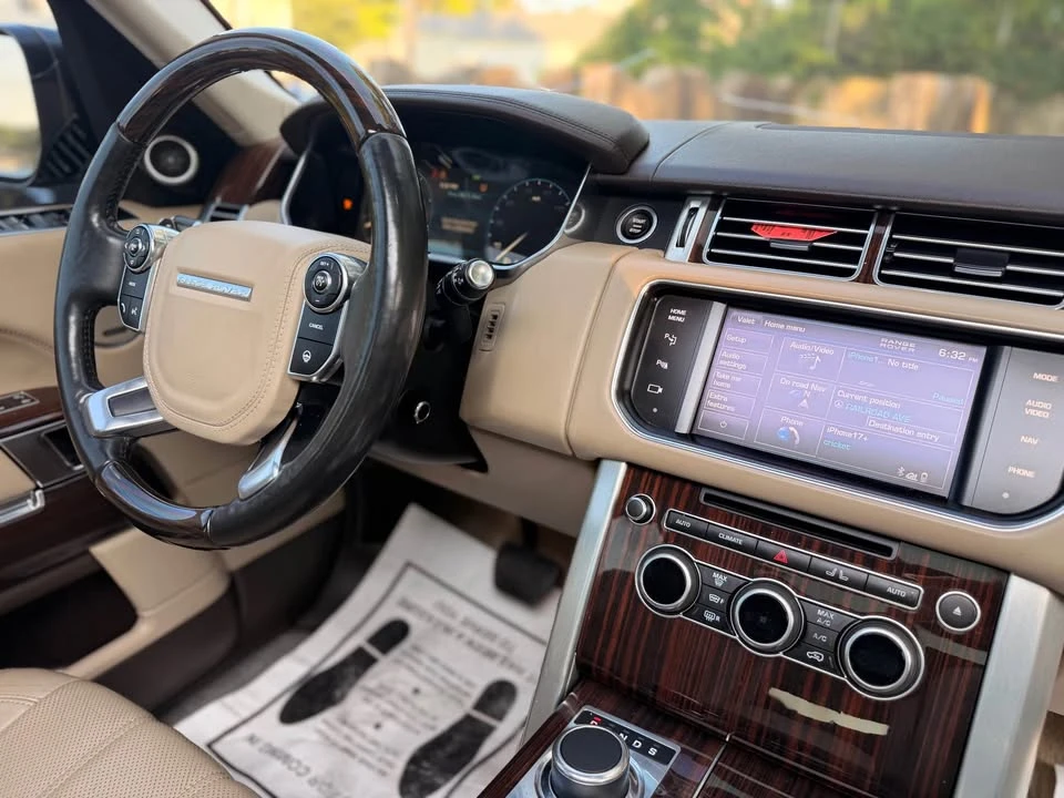 2013 Land Rover Range Rover L405 - Image 13 of 18