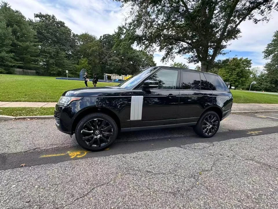 2013 Land Rover Range Rover L405 - Image 2 of 13