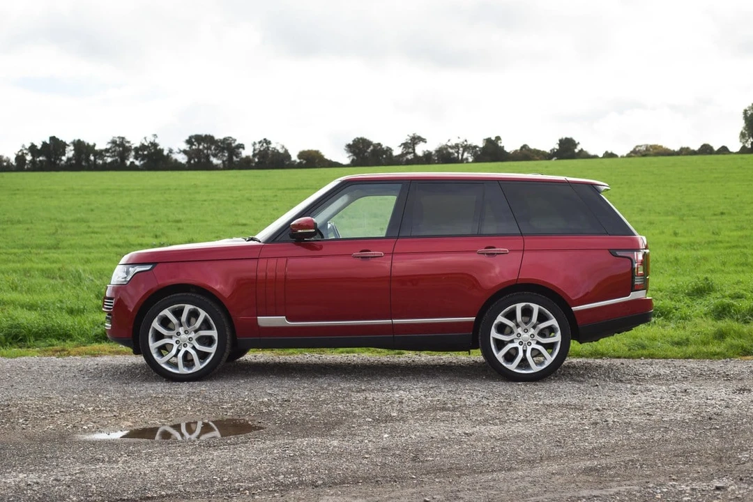 2013 Land Rover Range Rover L405 - Image 19 of 30