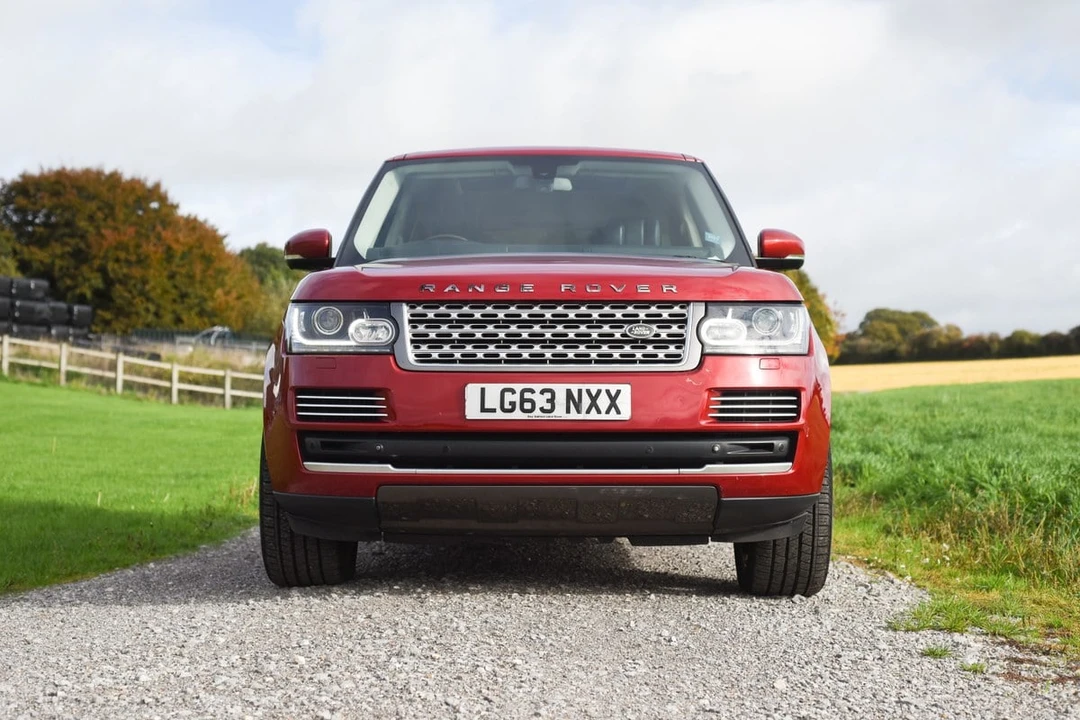 2013 Land Rover Range Rover L405 - Image 9 of 30