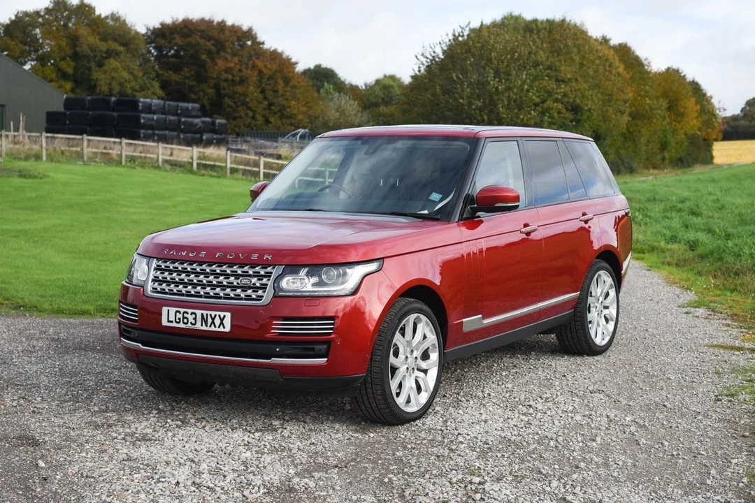 2013 Land Rover Range Rover L405 - Image 13 of 30