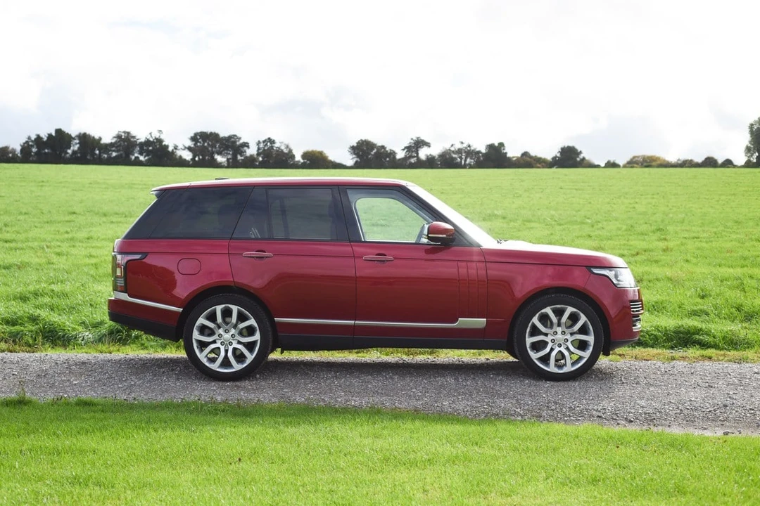 2013 Land Rover Range Rover L405 - Image 17 of 30