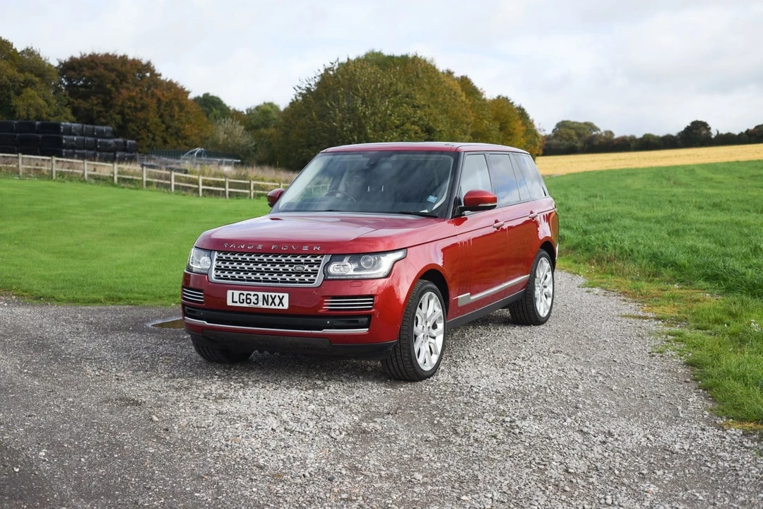 2013 Land Rover Range Rover L405 - Image 11 of 30