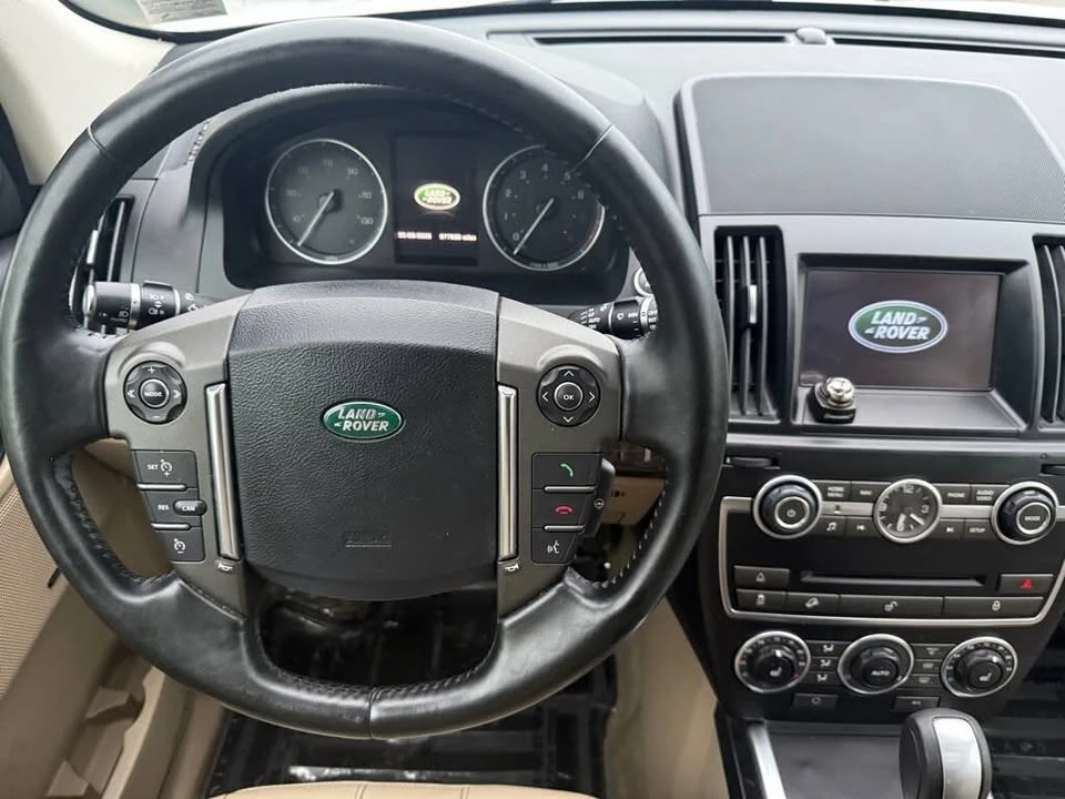 2013 Land Rover Freelander - Image 13 of 19