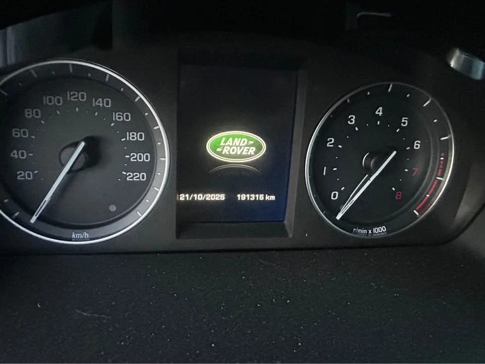 2013 Land Rover Freelander - Image 8 of 11
