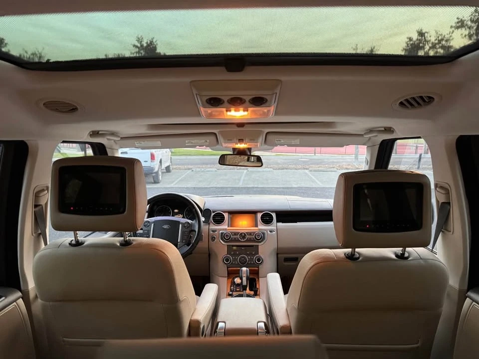 2013 Land Rover Discovery 4th Gen - Image 8 of 14
