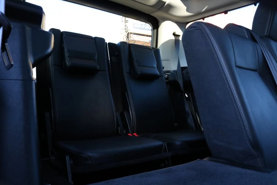 2013 Land Rover Discovery 4th Gen - Image 15 of 20