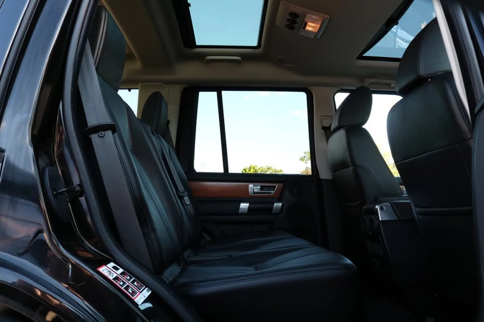 2013 Land Rover Discovery 4th Gen - Image 14 of 20