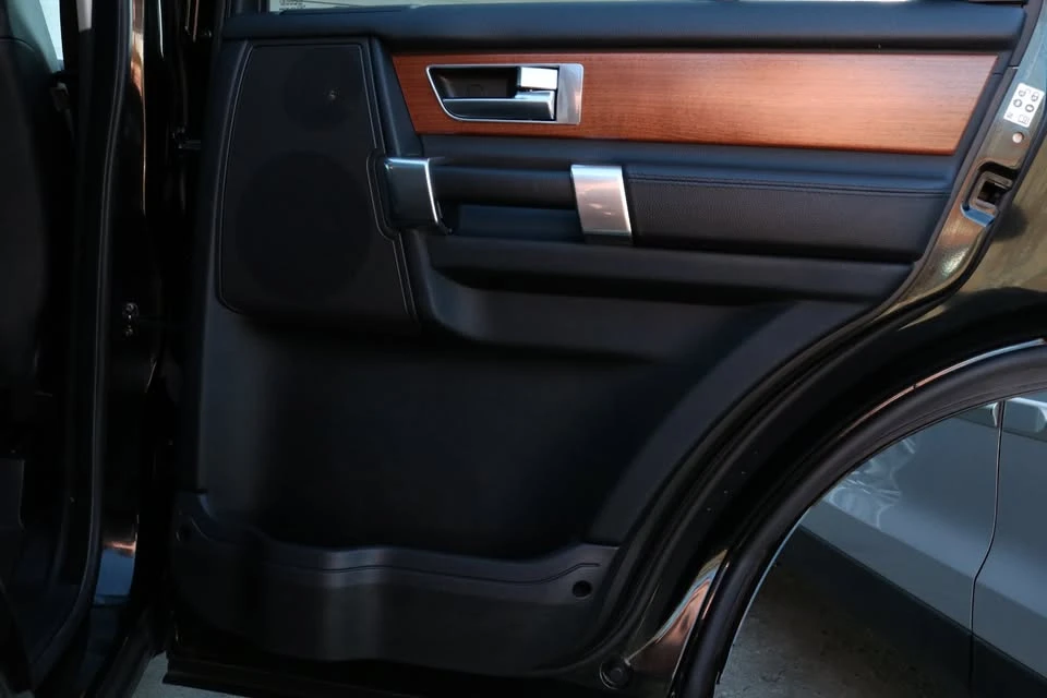 2013 Land Rover Discovery 4th Gen - Image 13 of 20