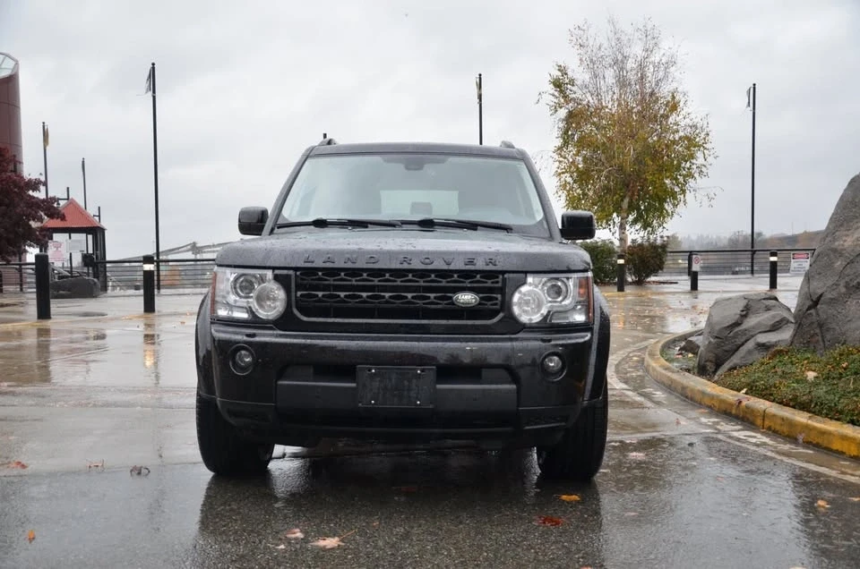 2013 Land Rover Discovery 4th Gen - Image 2 of 12