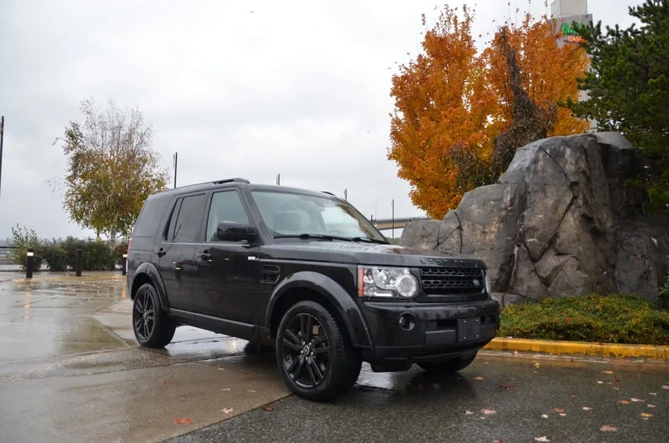 2013 Land Rover Discovery 4th Gen - Image 3 of 12