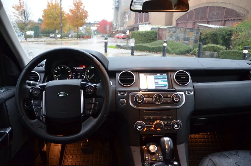 2013 Land Rover Discovery 4th Gen - Image 12 of 12