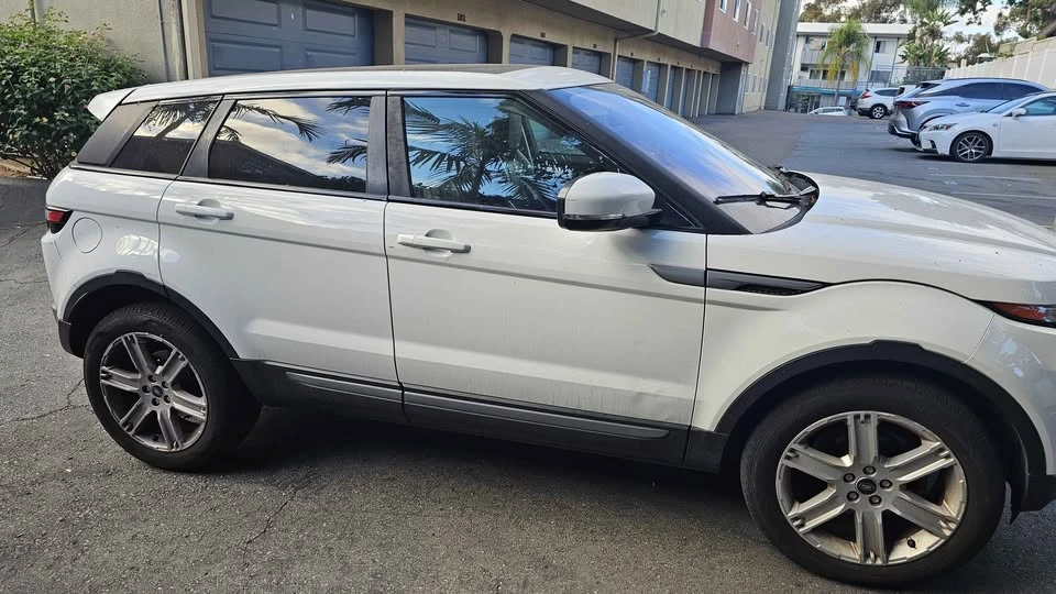 2013 Land Rover Range Rover Evoque 1st Gen - Image 3 of 4