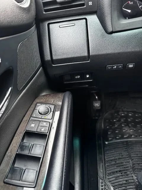 2013 Lexus RX 3rd Gen - Image 16 of 17