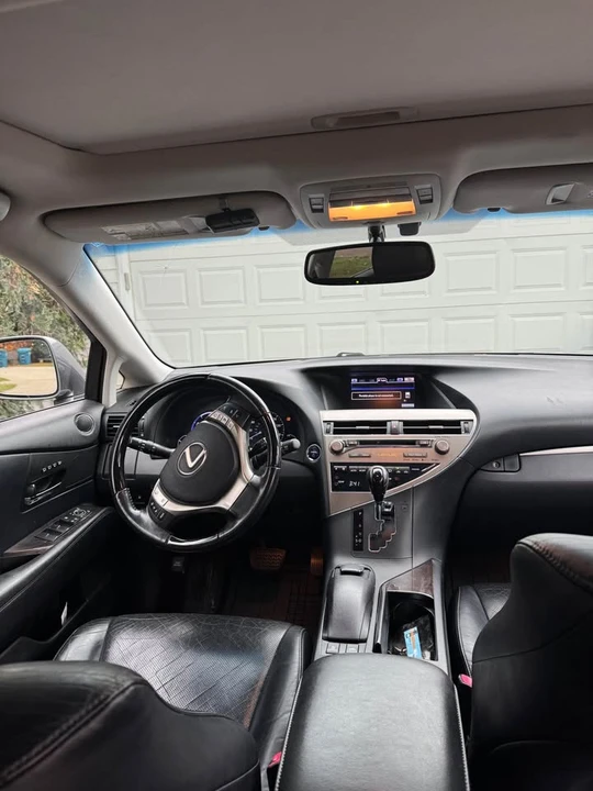 2013 Lexus RX 3rd Gen - Image 8 of 12