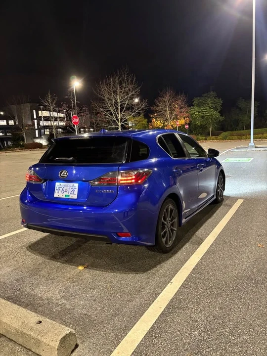 2013 Lexus CT - Image 5 of 14