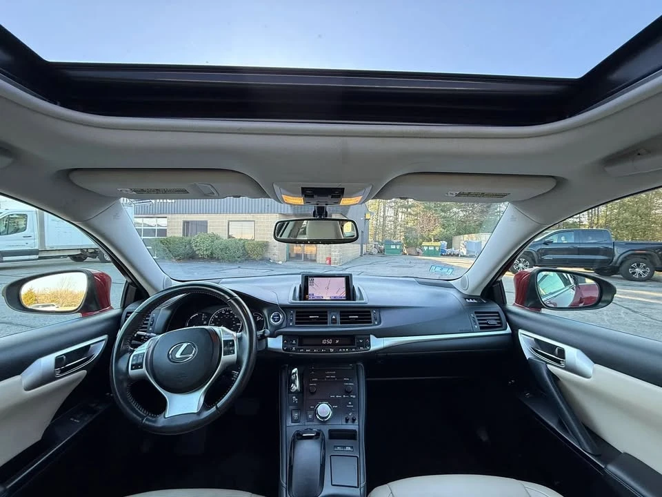 2013 Lexus CT - Image 14 of 20