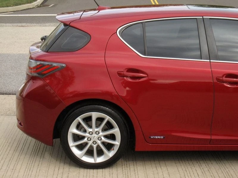 2013 Lexus CT - Image 11 of 12