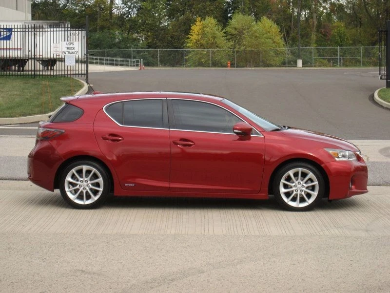 2013 Lexus CT - Image 9 of 12