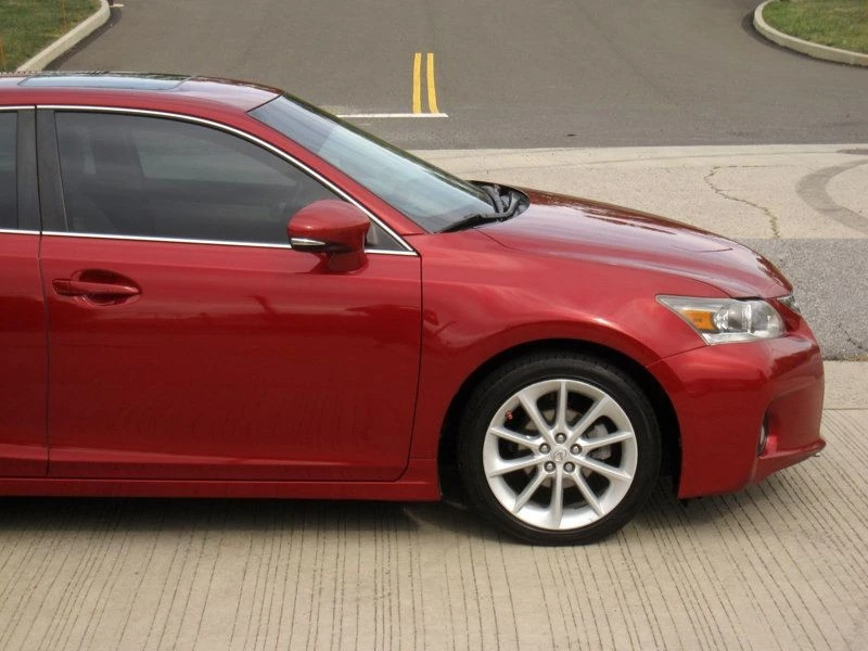 2013 Lexus CT - Image 10 of 12