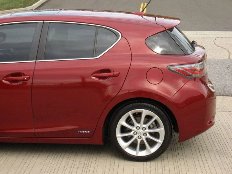 2013 Lexus CT - Image 8 of 12