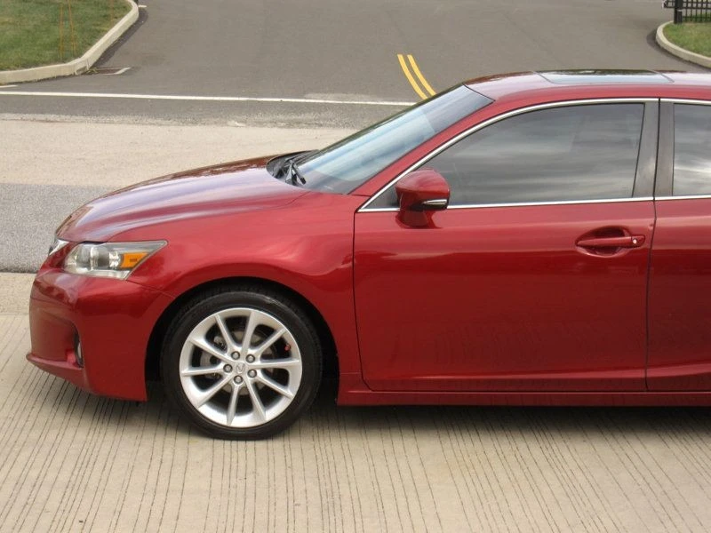 2013 Lexus CT - Image 7 of 12