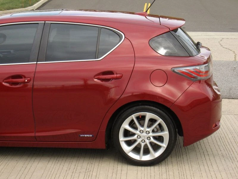 2013 Lexus CT - Image 8 of 12